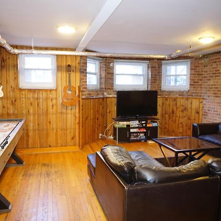 Wrigley Hostel - Chicago (Adults Only) Exterior photo
