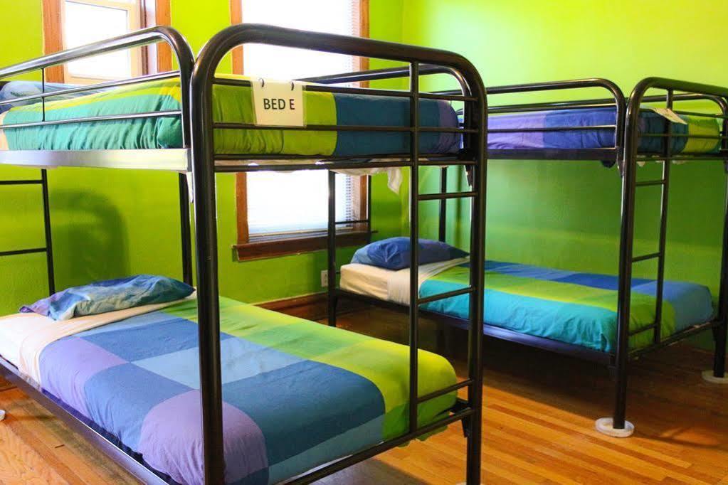 Wrigley Hostel - Chicago (Adults Only) Exterior photo