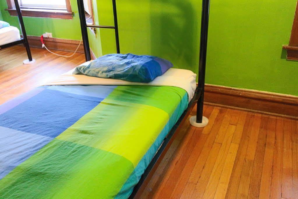 Wrigley Hostel - Chicago (Adults Only) Exterior photo